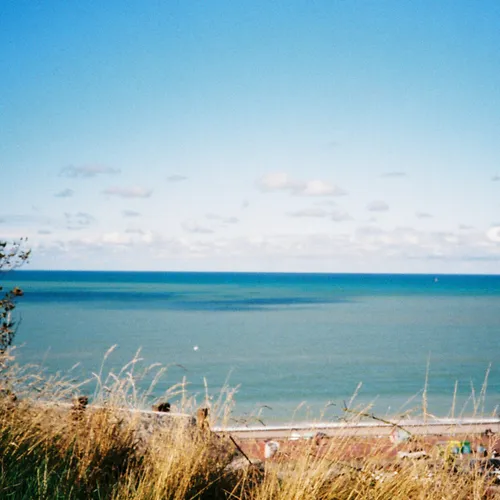 Miniature 1